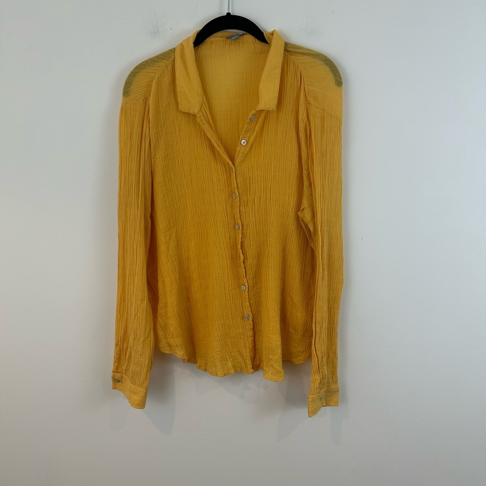 Aerie Casual Lightweight Yellow Button-Down Women's Top Size Medium